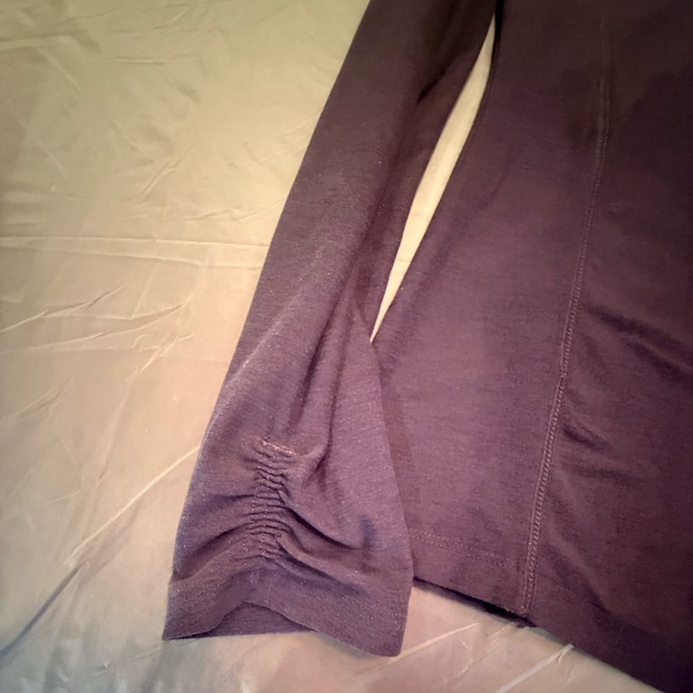 Layer 8 Purple Activewear Quarter-Zip Lightweight Top w/Ruched Sleeves Large - Picture 5 of 9